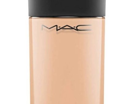 Mac Studio Fix Fluid SPF 15 - C3.5 on Sale